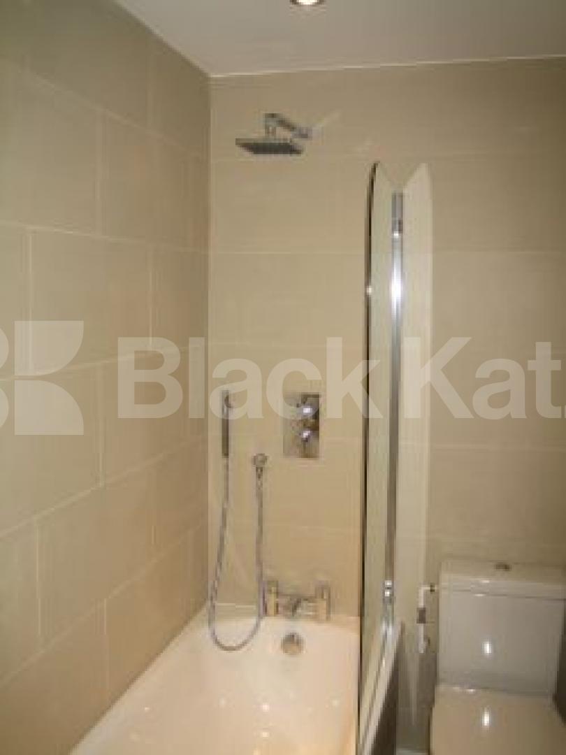 			New Instrction, 2 Bedroom, 1 bath, 1 reception Flat			 Mercers Road, TUFNELL PARK